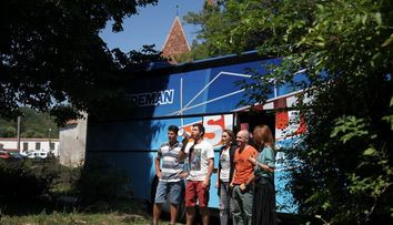 Povestea de viata impresionanta a unei familii incredibile. Echipa 
