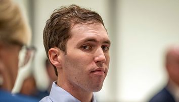 Video-ul pe care avocații apărării îl voiau pierdut. Ce a făcut bărbatul acuzat de uciderea lui Charlie Kirk, cu câteva ore înainte de momentul fatidic