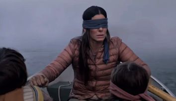 YouTube interzice provocările de tip Bird Box în platformă, pe motiv că sunt periculoase