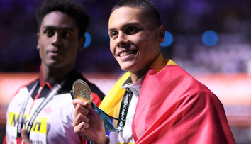 David Popovici, premii în bani pe măsura medaliilor de aur câștigate la Campionatul Mondial de Natație