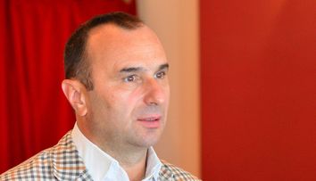 Marius Tucă are coronavirus! Prezentatorul, internat în spital pentru 24 de ore