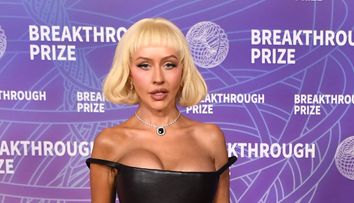 Christina Aguilera, desființată de fani după cea mai recentă apariție: extrem de slabă și cu un decolteu imposibil de ignorat: „Trist că ea chiar crede că arată bine”