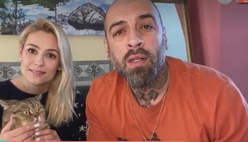 CRBL, familia și pisica lor, „vedete” pe YouTube. Ce spune artistul despre traiul în Spania