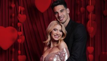 Andreea Bălan și Victor Cornea s-au căsătorit civil! Primele imagini