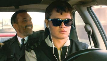 „Baby Driver” – povestea șoferului care își ascunde durerea în muzică, dar nu poate scăpa din lumea interlopă, acum pe VOYO