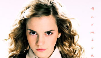Emma Watson vrea neaparat sa scape de imaginea de fata cuminte. In noul ei film, actrita danseaza la bara intr-un club
