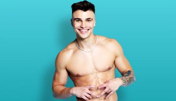 Cine este Denis Iuga, concurent la Love Island România. Are peste 150.000 de fani pe TikTok