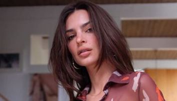 Emily Ratajkowski, într-un costum de baie minuscul pe Instagram. Cum arată fotografia care i-a lăsat pe fani fără cuvinte 