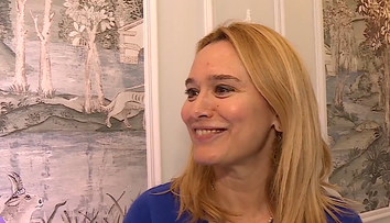 Andreea Esca, vorbe extrem de importante de 8 martie! Și Emily Burghelea, după ce a anunțat că e gravidă, are un mesaj cu lacrimi în ochiă pentru cea mai importantă femeie din viața ei