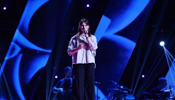 Vocea României, sezonul 10: Rianna Rusu a zguduit scena la doar 16 ani, cu piesa „Purple Rain”