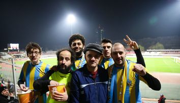 Atletico Textila a renuntat aseara la gazon pentru tribuna!