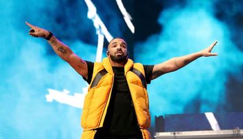 Apariția inedită a lui Drake în noul său videoclip. Pe ce a cheltuit o avere?