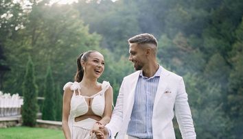Ce mamă frumoasă are Vlăduța Lupă! Artista i-a făcut o urare de zile mari celei care i-a dat viață, de ziua ei: „M-ai crescut frumos...”