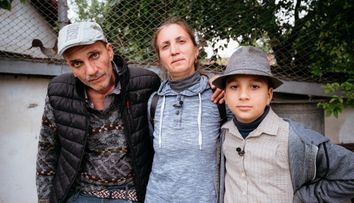 Visuri la cheie, 11 septembrie 2024. Povestea Familiei Roman din Ștefănești, județul Argeș. Pensionat pe caz de boală, un tată visează să-și vadă fiul învățând în condiții bune