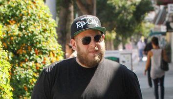 Transformare incredibila pentru Jonah Hill. Cat a slabit si cum arata acum actorul de comedie