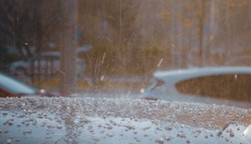 Alertă meteo! Meteorologii au făcut anunțul: furtunile lovesc România: 37 de județe, sub cod galben de vijelii și vânt puternic