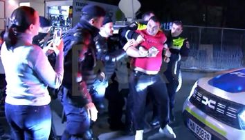 Poliția a intervenit de urgență acasă la Ionel Ganea! Fostul fotbalist și-ar fi bătut un vecin
