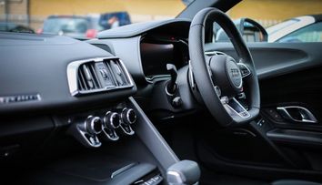 (P) 3 motive pentru care trebuie să pui mai mult accent pe interiorul mașinii tale