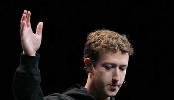 Mark Zuckerberg, la un pas de a pierde jumatate din Facebook. Ce contract a semnat fondatorul retelei acum 10 ani