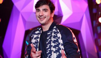 Interviu cu Alex Bogdan, detectiv la Masked Singer România: 