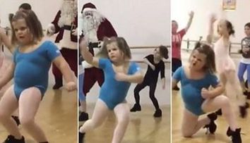 O fetita si un Mos Craciun au facut spectacol pe ringul de dans. Miscarile lor de twerk au ajuns viral pe internet