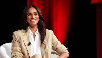 Crăciunul a la Meghan Markle! Soția prințului Harry a lansat o colecție cu lumânări parfumate, vin și miere, iar fanii regali sunt uimiți de prețuri