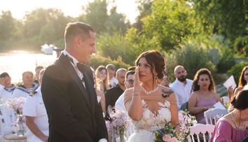 Ce a făcut Andreea de la Căsătoriți pe nevăzute cu rochia ei de mireasă. Imaginile i-au surprins pe admiratori