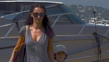 Cum arată fiul Mihaelei Rădulescu? Ayan a împlinit 20 de ani și este un tânăr de succes