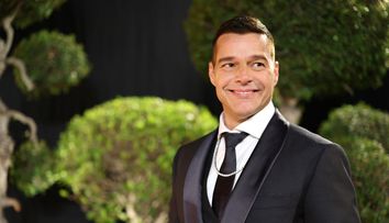 “Ești cel mai frumos bărbat din lume!” Fanele lui Ricky Martin, șocate că starul a “întinerit” peste noapte, la 53 de ani