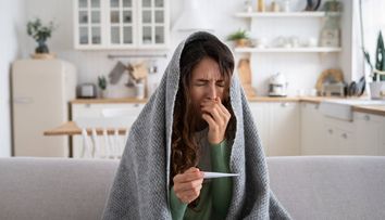 Recomandările medicilor după ce super-gripa se răspândește și în România. Virusul gripal A(H3N2), subclada K, este mult mai contagios