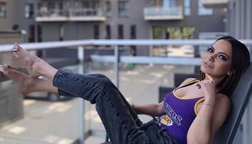 Andreea Antonescu și-a surprins fanii de pe Instagram! S-a filmat în cadă
