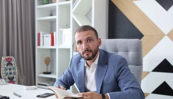Ștefan Mandachi, ajutor pentru ucraineni. Afaceristul își pune la dispoziție hotelul pentru refugiați și animalele lor de companie