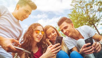 Om sau câine? Iluzia optică a împărțit internetul în două