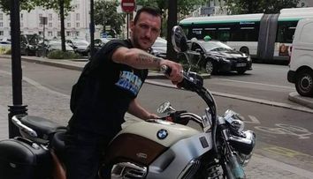 Cine era Ștefan, românul care s-a înecat în râul Sena. Martorii spun că a intrat în apă pentru a scăpa de căldura sufocantă
