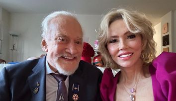 Românca Anca Faur, soția lui Buzz Aldrin, a murit la 66 de ani. Mesajul astronautului american în vârstă de 95 de ani: 