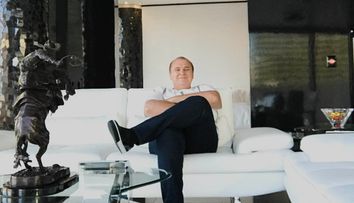 Nick Rădoi a fost la un pas de moarte, după ce a fost diagnosticat cu cancer de colon. Cum se simte acum celebrul milionar