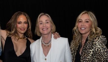 Anastasia Soare, alături de J Lo și Sharon Stone, în Las Vegas. Cum a rezistat 30 de ani prietenia dintre româncă și diva latino: 