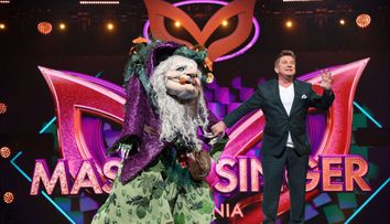 Andreea Marin a câștigat trofeul Masked Singer România, sezonul 2. Ea s-a ascuns sub masca Muma Pădurii 