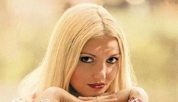 Iti mai amintesti de Iulia Fratila? Afla de ce s-a retras din televiziune vedeta si prin ce drama a trecut