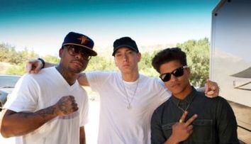 VIDEO / Super colaborare! Vezi noul clip Eminem si Bruno Mars!