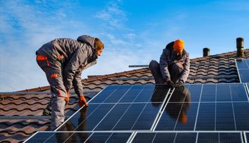 Programul Casa Verde. Cum să îți instalezi panouri fotovoltaice cu 90% din preț subvenționat de Guvern