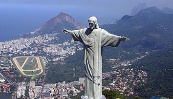 Chipul celebrei statui a lui Iisus din Rio de Janeiro, sculptată de un român