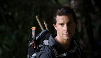 Bear Grylls, despre cea mai înspăimântătoare întâmplare din viața lui: “Mi-am rupt spatele în trei locuri”