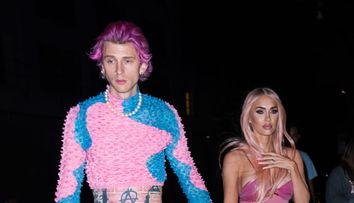 De abia au anunțat că așteaptă un copil împreună, iar acum s-au despărțit. Megan Fox, suspectată că l-ar fi înșelat pe MGK cu… Michelle Morrone