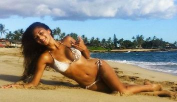 Nicole Scherzinger a oferit o priveliste indecenta pe plaja. Cum s-a dat in spectacol fosta iubita a lui Lewis Hamilton