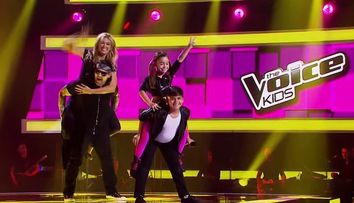 Juratii au urcat pe scena si au incercat sa le imite coregrafia! Micutii care au facut show la The Voice Kids