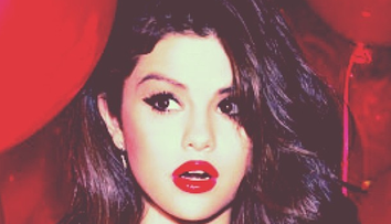 Selena Gomez, goala intr-o fotografie pe Instagram. Fanilor nu le-a venit sa creada ca a publicat chiar ea asa ceva