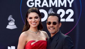 Marc Anthony, nuntă ca-n povești cu iubita tinerică! Fosta Miss Univers Paraguay a îmbrăcat o rochie splendidă