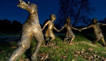 Uite cum arata Parcul de Distractii a lui Michael Jackson astazi, la 3 ani de cand a fost abandonat
