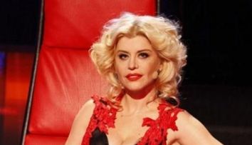 Loredana Groza, diva pe scena si in viata personala. Cine e barbatul care ii este alaturi de 16 ani